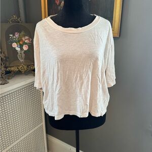 LNA Cropped cream cotton tee